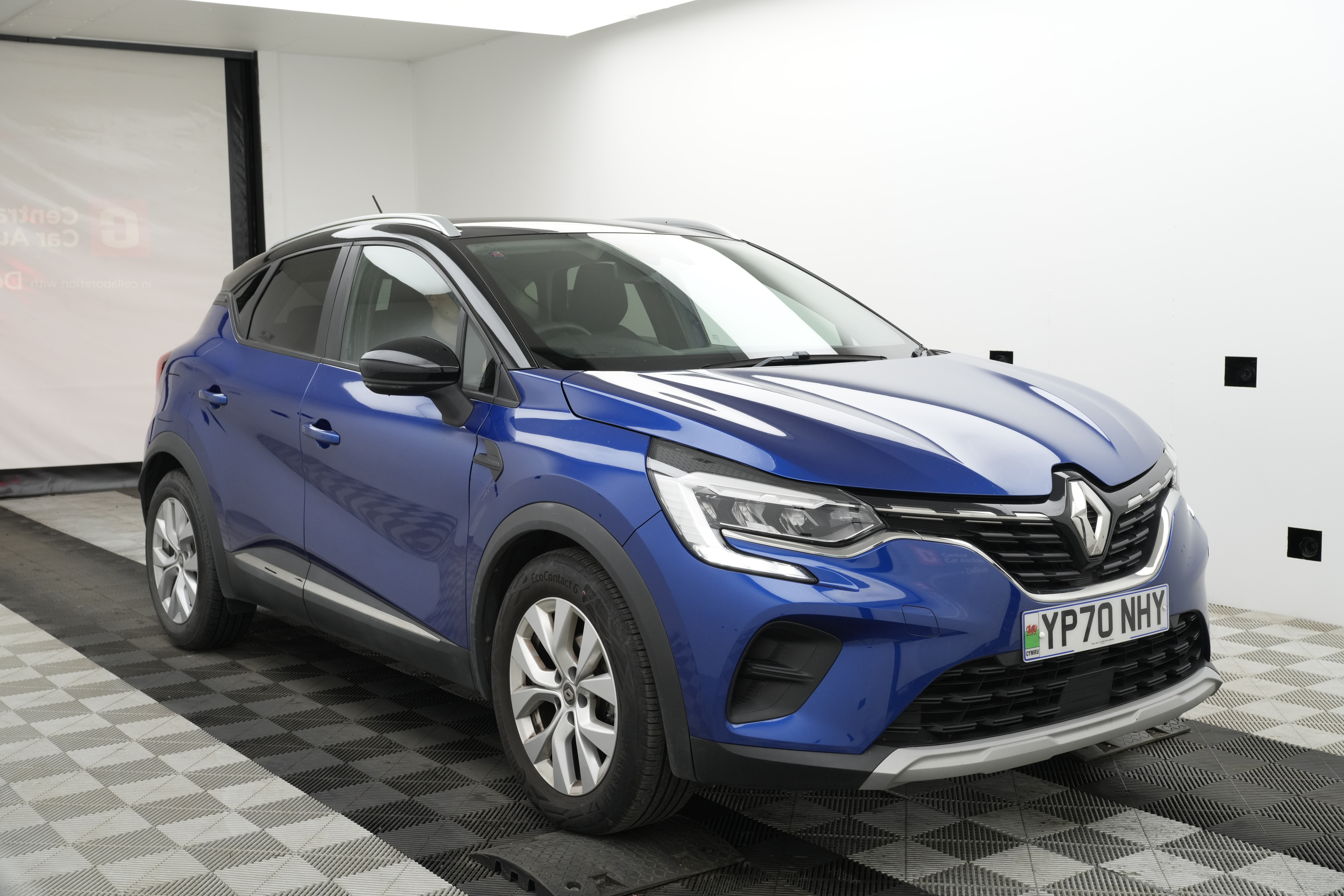 RENAULT CAPTUR ICONIC TCE | Central Car Auctions